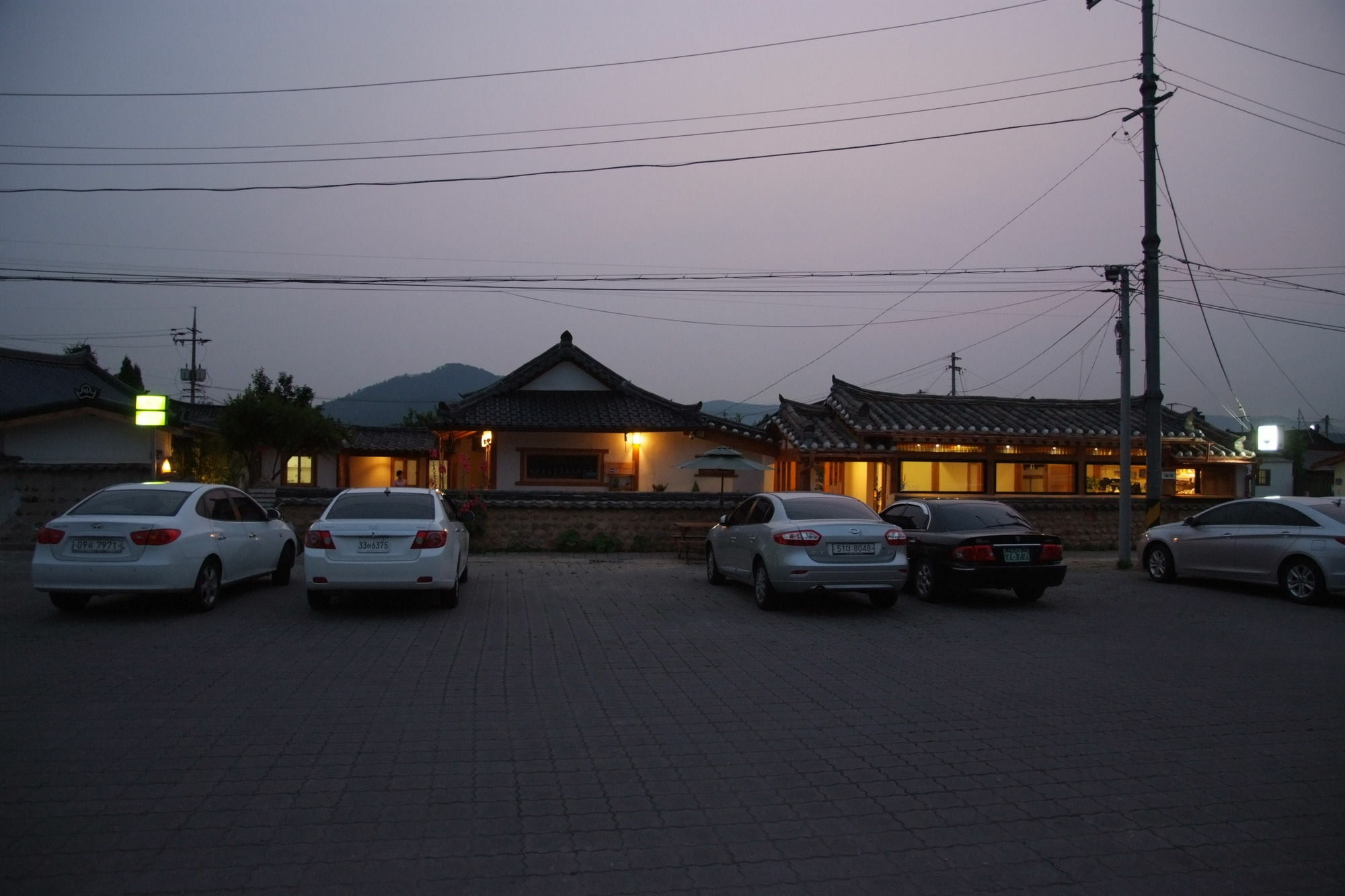 Floral Space Hanok Guesthouse Gyeongju Extérieur photo