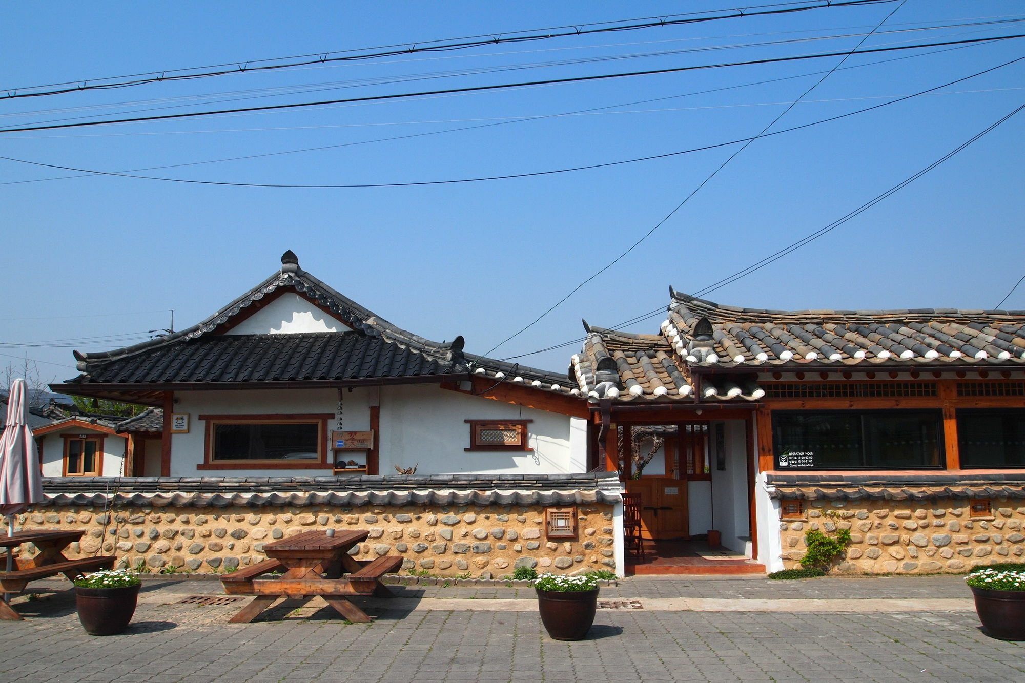 Floral Space Hanok Guesthouse Gyeongju Extérieur photo